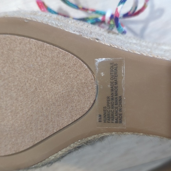 Sugar floral wedge lace up sandals. Size 8.5 Multicolor. Never worn - Picture 5 of 5